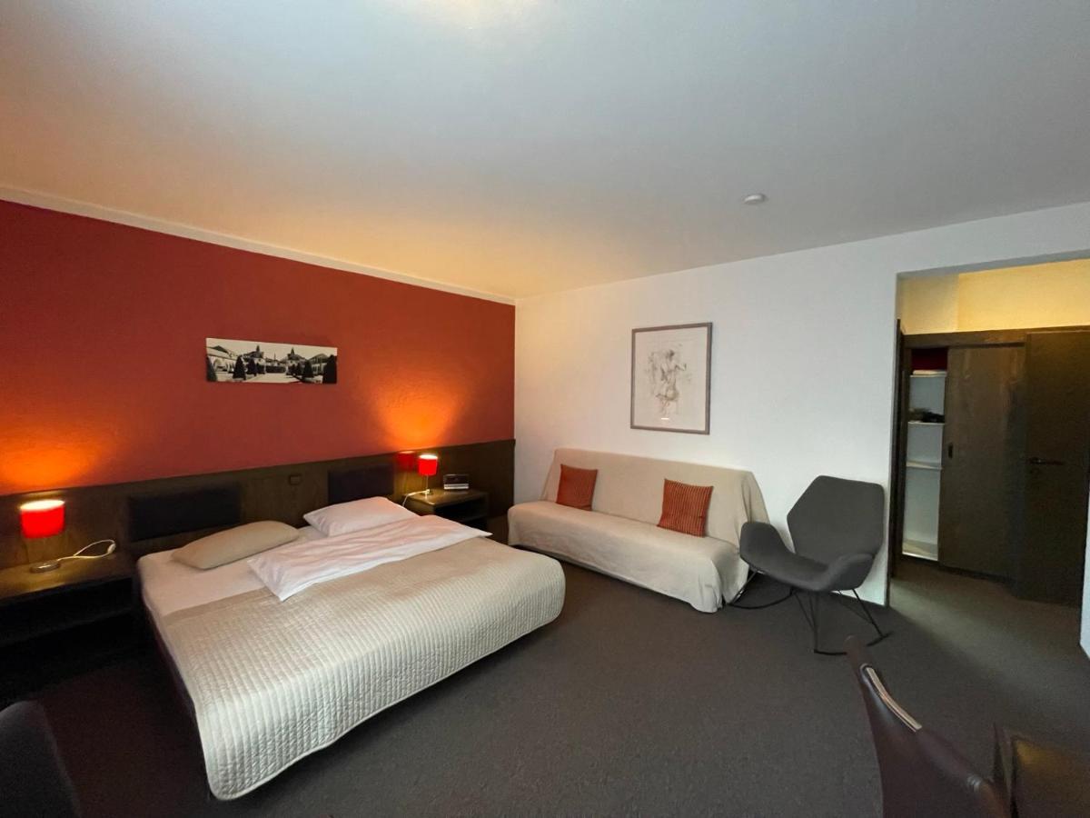 Hotel Brunnenhof Bad Nauheim Buitenkant foto