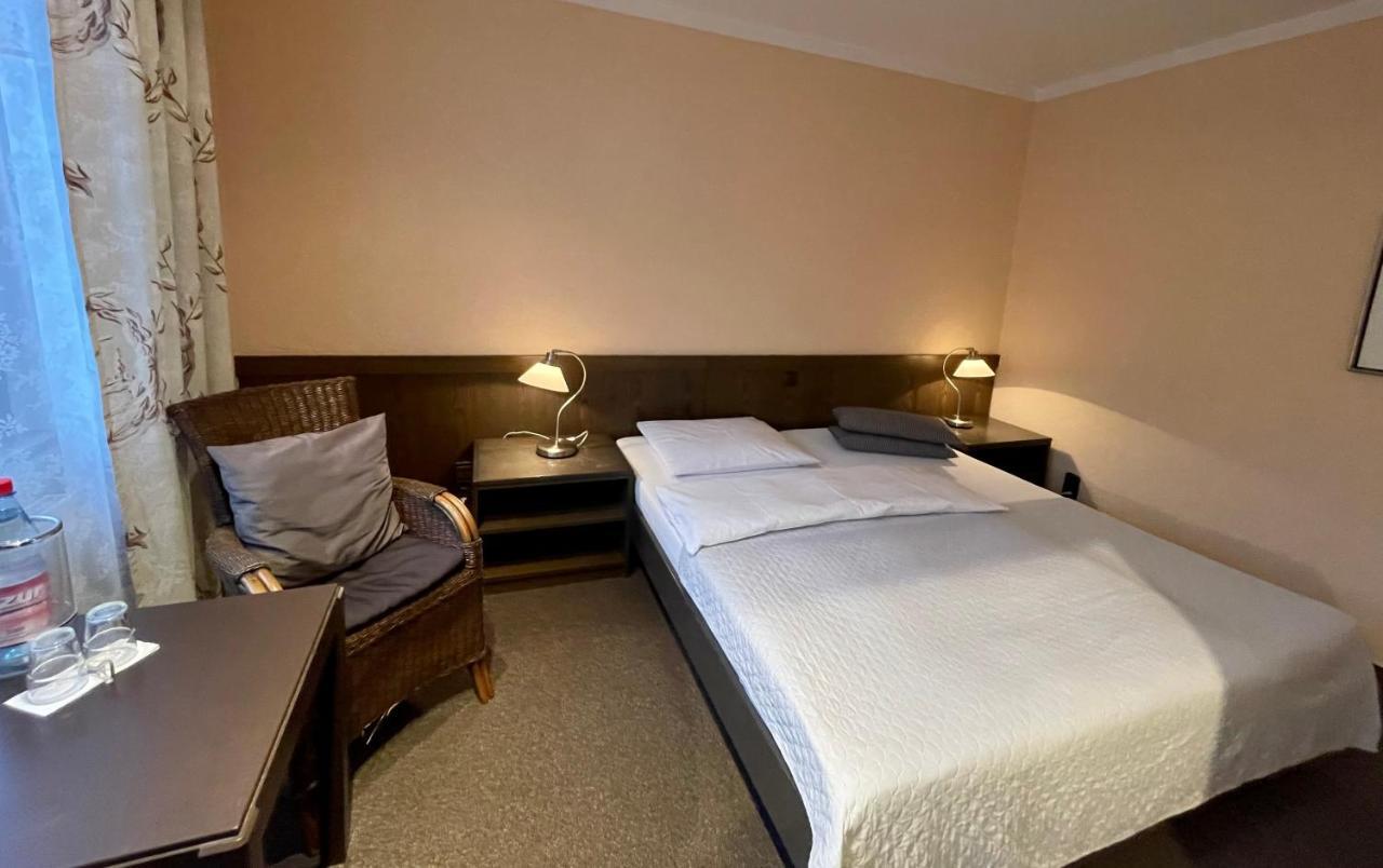 Hotel Brunnenhof Bad Nauheim Buitenkant foto