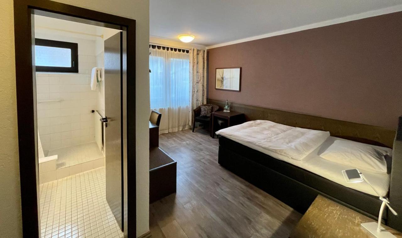 Hotel Brunnenhof Bad Nauheim Buitenkant foto