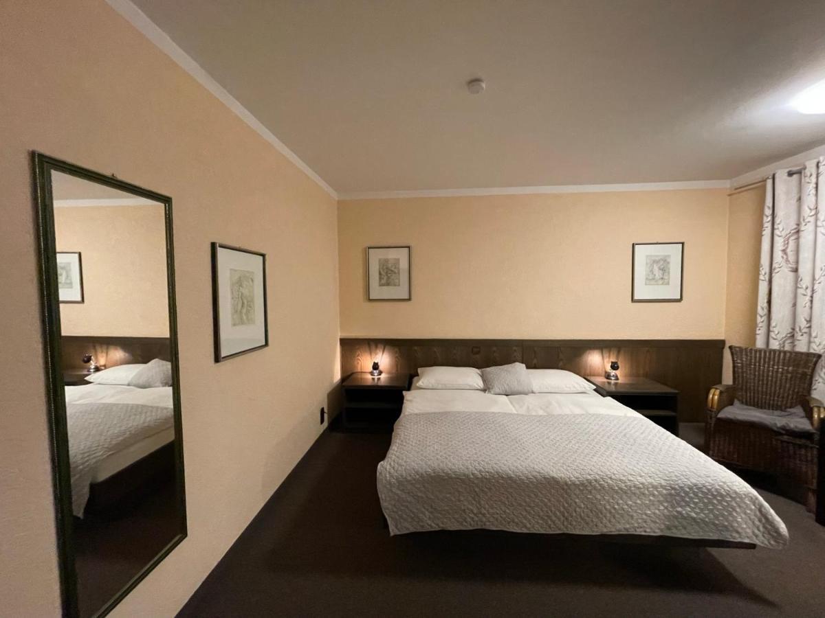 Hotel Brunnenhof Bad Nauheim Buitenkant foto